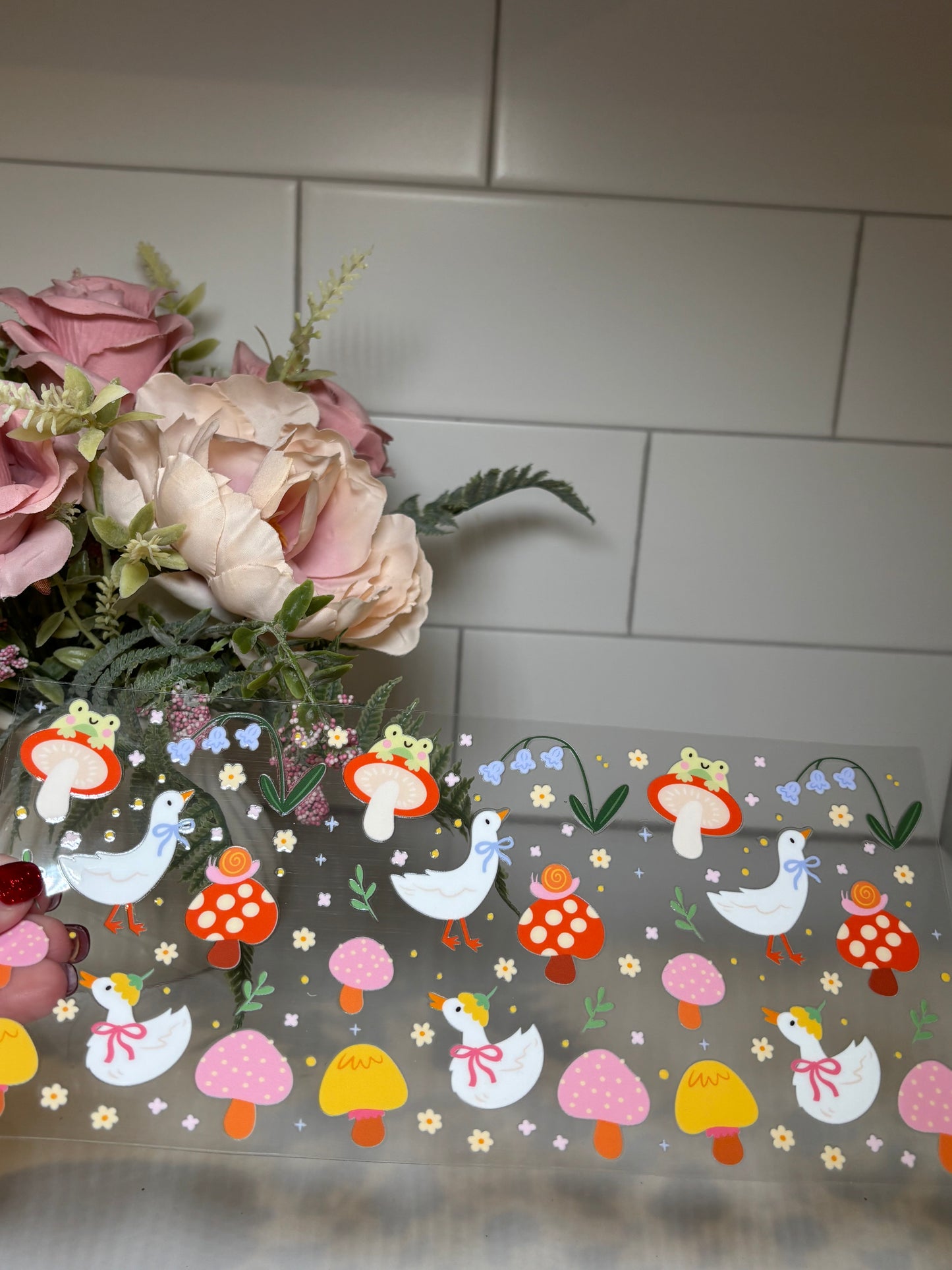 Goose Mushroom 16 Ounce UV DTF Decal