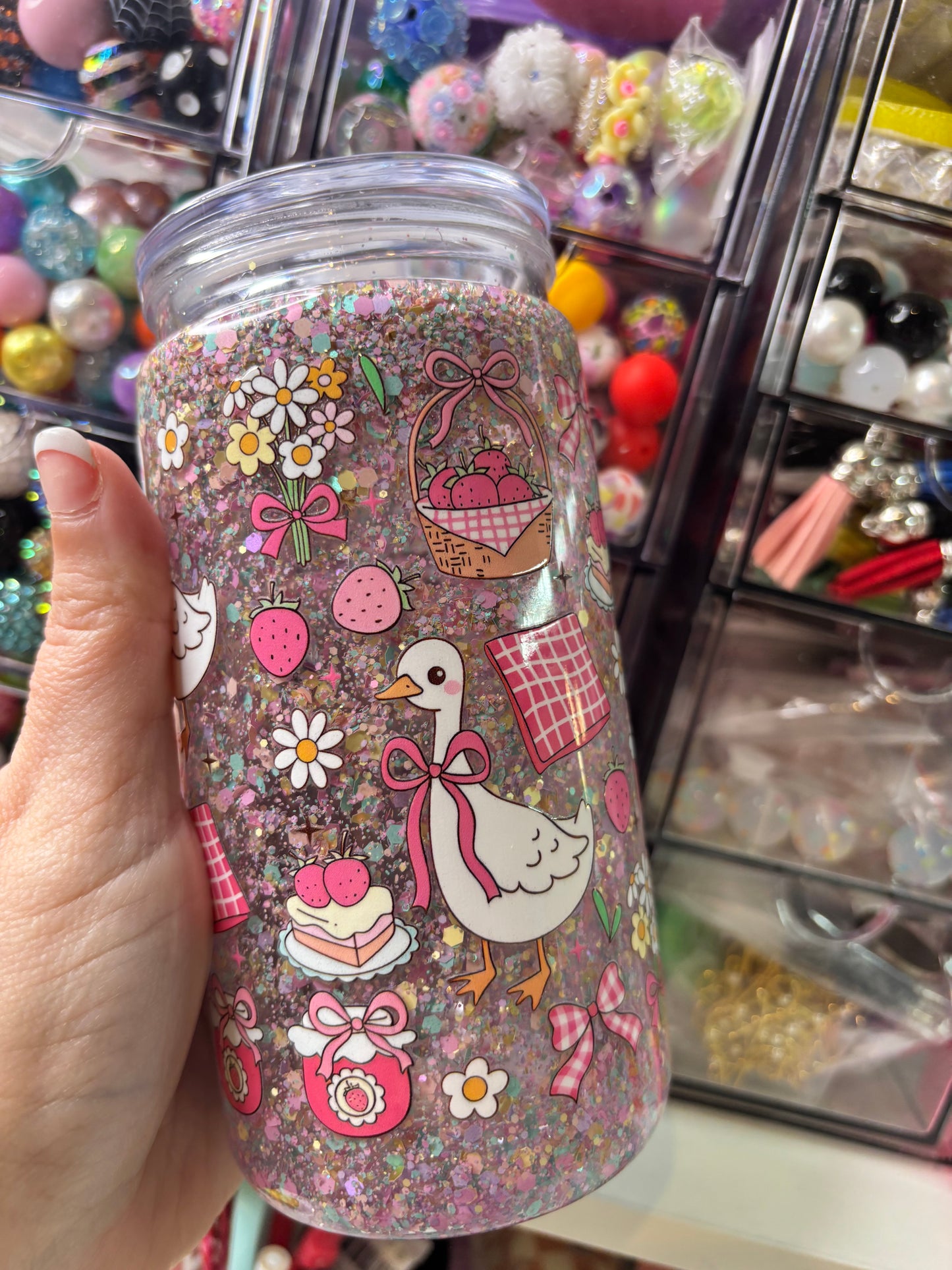 Strawberry Geese Snowglobe Tumbler – Fast Flow