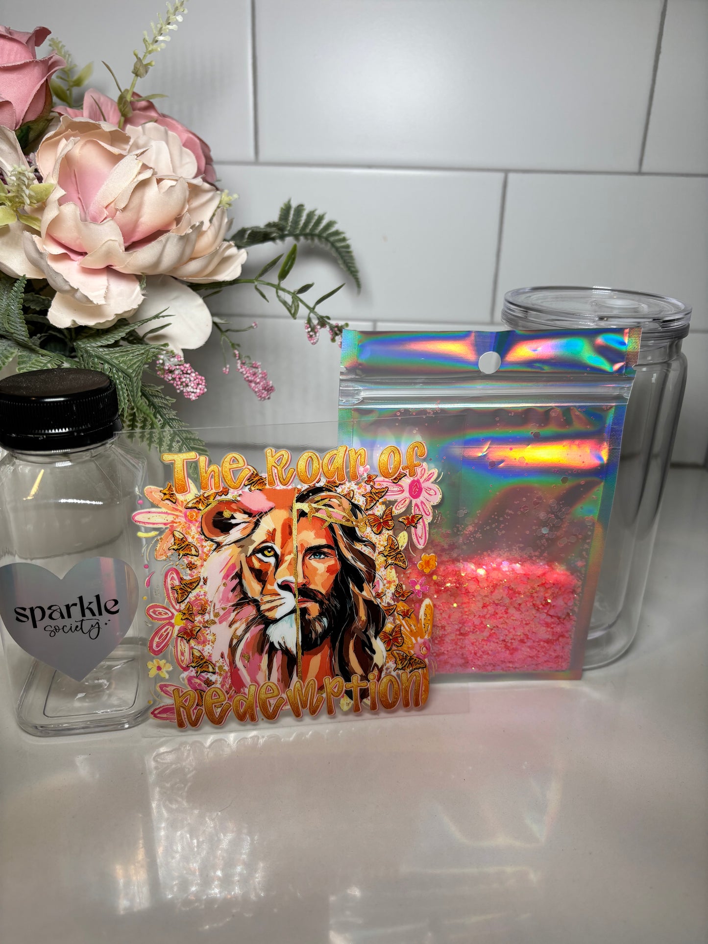 Jesus Roar Snowglobe Tumbler Kit