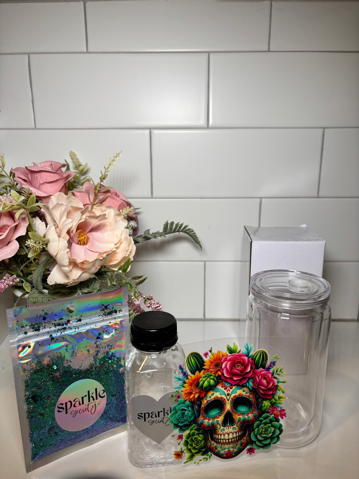 Skull Snowglobe Kit