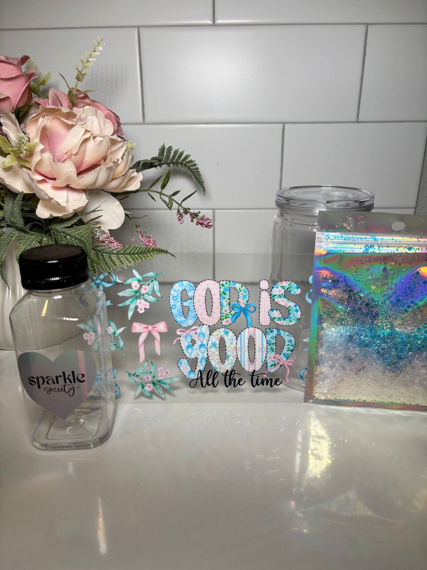 God is Good Snowglobe Kit