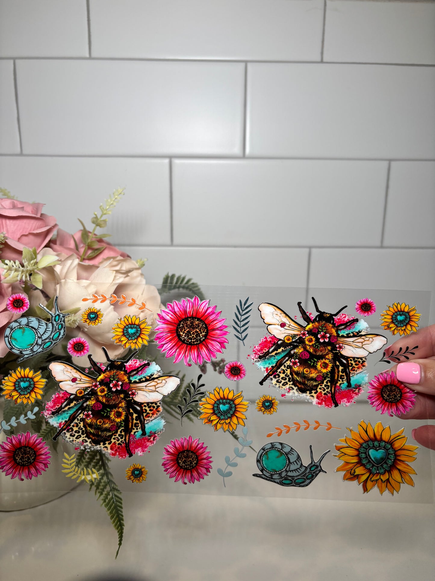 1-Floral Bee UV DTF Cup Wrap