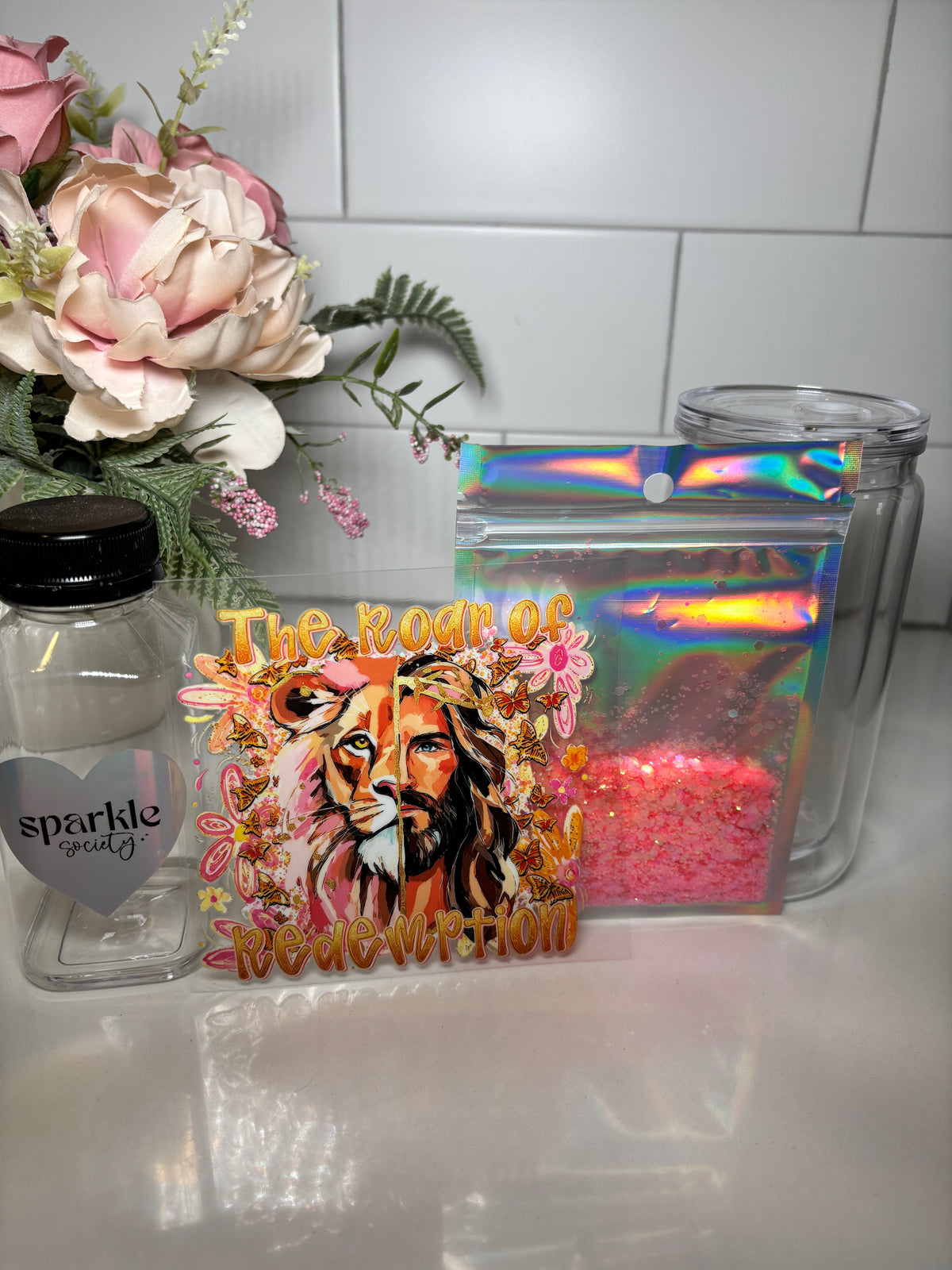 Jesus  Roar Snowglobe Tumbler Kit